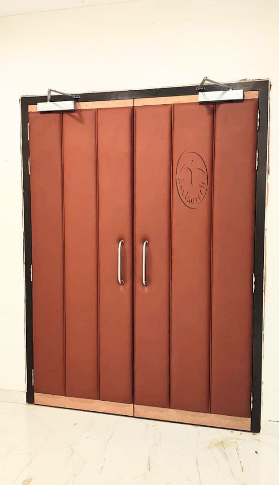 wooden-acoustic-doors-02